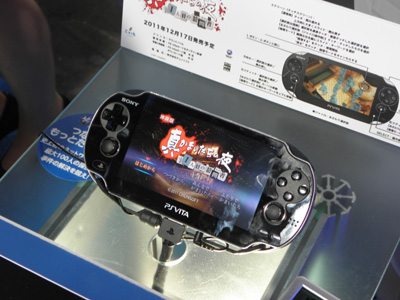 PS Vita」と「Xperia PLAY」，PlayStationの流れをくむ新型携帯ゲーム 