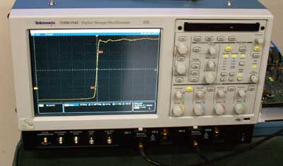 ニュース | Tektronix，最大15GHzの周波数帯域に対応したリアルタイム